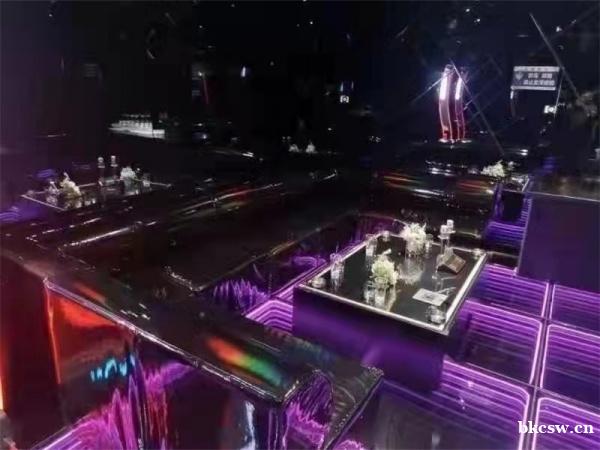 沈阳万紫千红商务KTV高薪招聘模特/礼仪,日结薪资,领队驻场直招,工作氛围佳,无经验可培训 沈阳万紫千红商务KTV高薪招聘模特/礼仪,日结薪资,领队驻场直招,工作氛围佳,无经验可培训