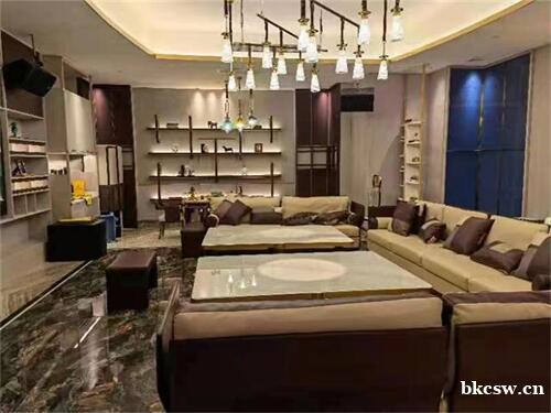 广州地中海夜场高薪急聘服务员/迎宾/DJ穿便服上班,日结薪资无套路,兼职全职均可 广州地中海夜场高薪急聘服务员/迎宾/DJ穿便服上班,日结薪资无套路,兼职全职均可